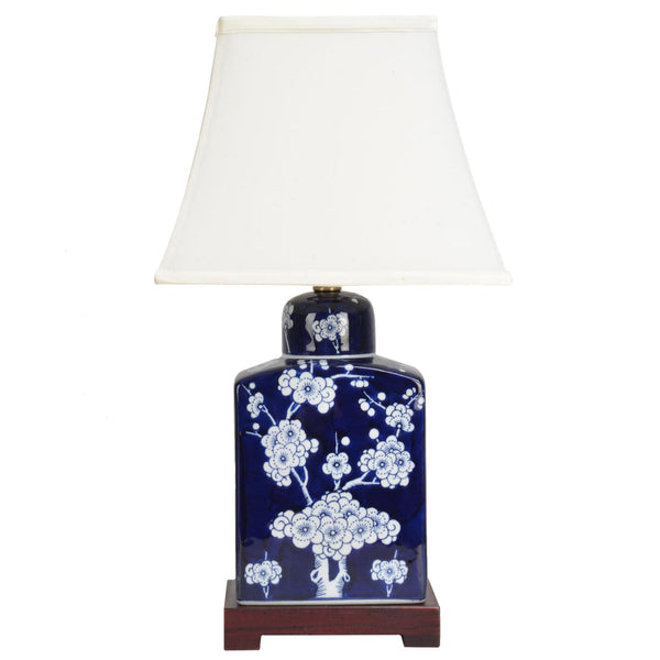 Blue and White Ginger Jar Lamp With Wooden Base - BlueJay Avenue