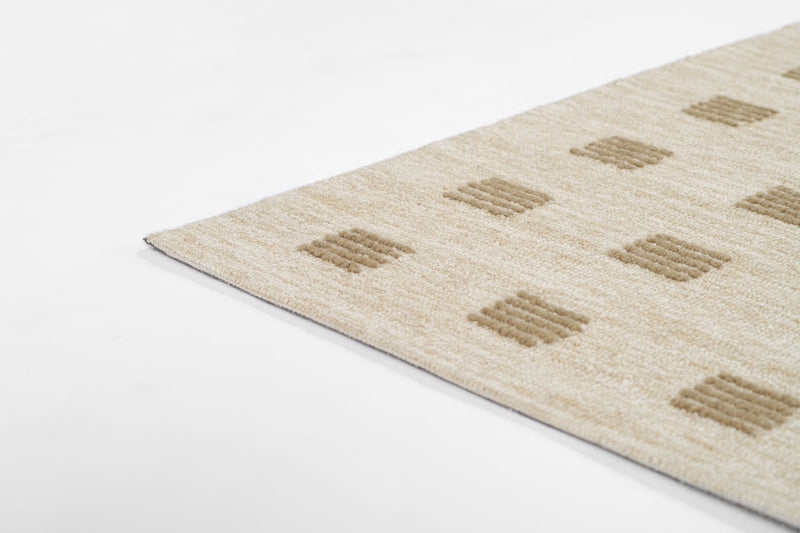 Momeni Archer Beige Hand Tufted Wool Rug - BlueJay Avenue