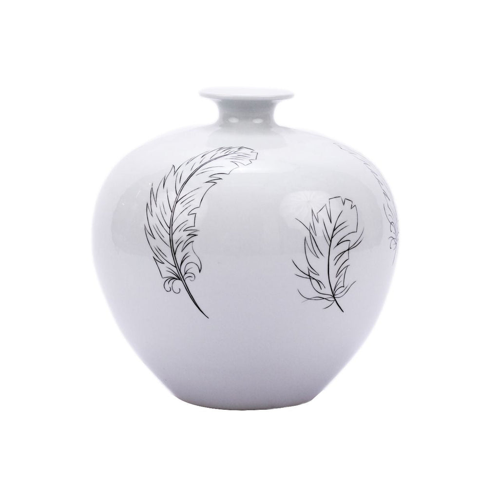 White Feather Vase 